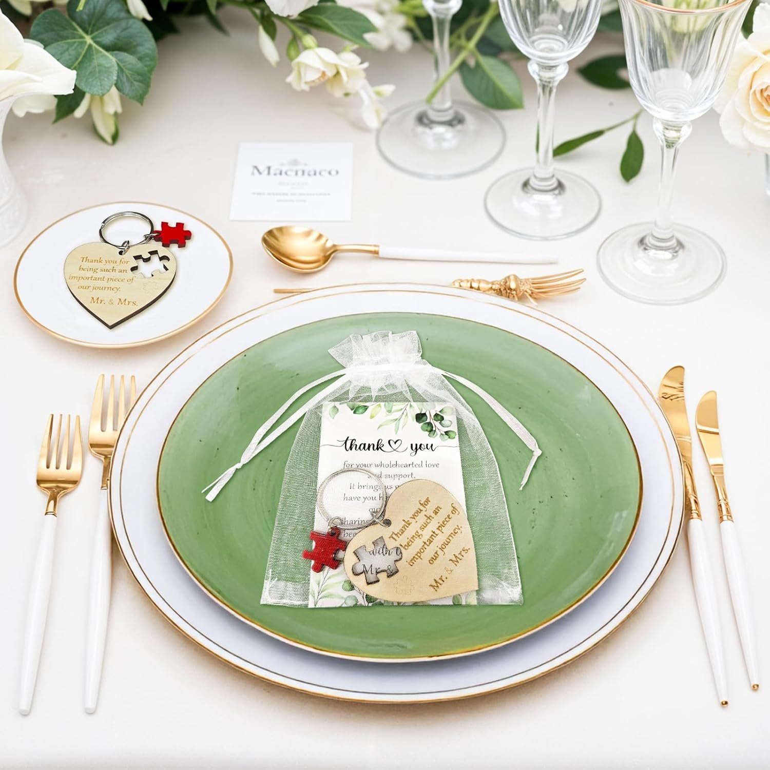 Wholesale Bulk 100 Wood Heart Puzzle Keychains Wedding Favors with Thank You Cards Organza Bags Bridal Shower Guests Supplier