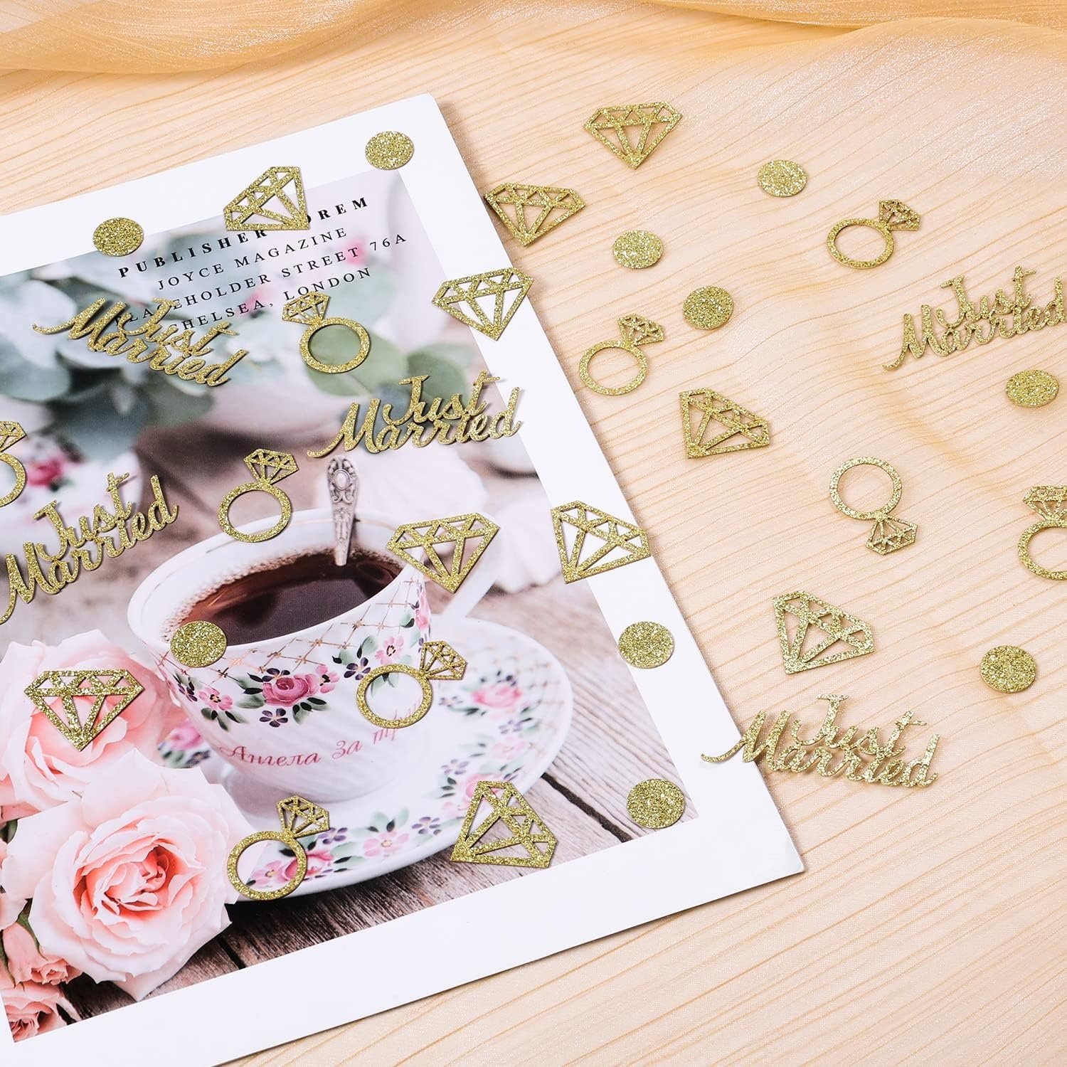 Wholesale 300pcs Gold Wedding Confetti Just Married Diamond Ring Dots Bridal Shower Bachelor Party Table Decorations Supplier