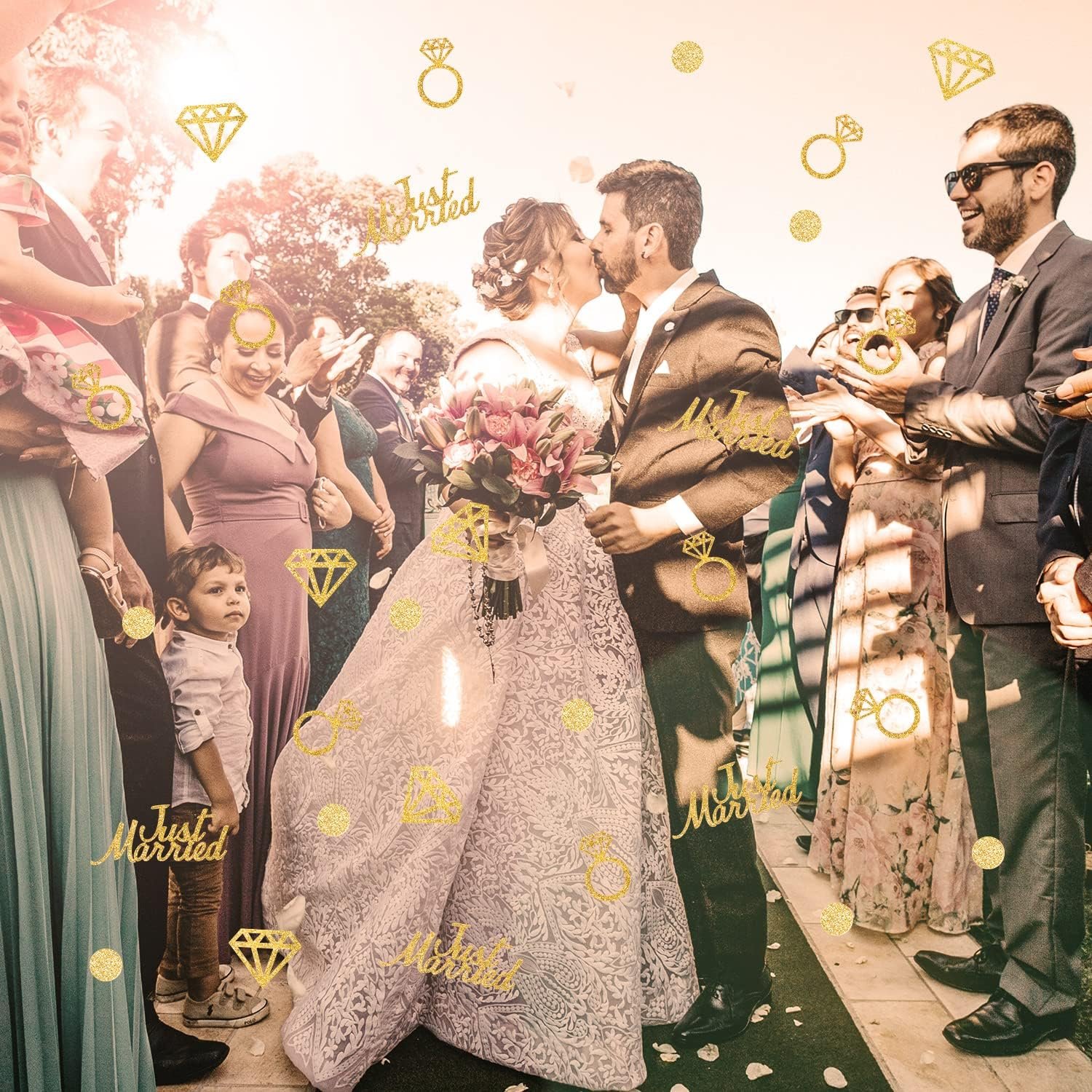 Wholesale 300pcs Gold Wedding Confetti Just Married Diamond Ring Dots Bridal Shower Bachelor Party Table Decorations Supplier