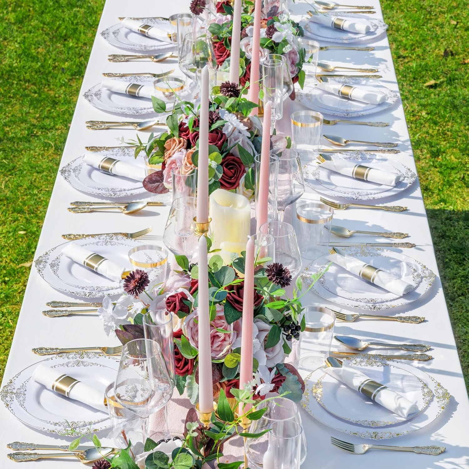 Wholesale 350PCS Gold Plastic Dinnerware Sets for 50 Guests - 100 Plates 150 Silverware 50 Cups 50 Napkins Wedding Party Supplier