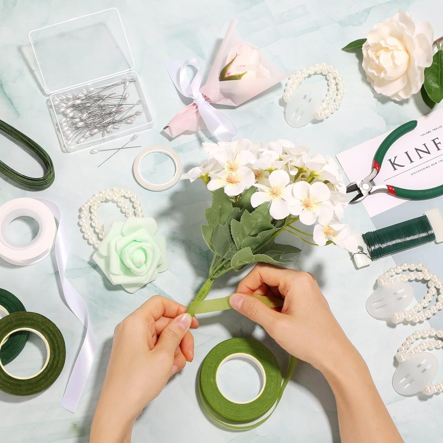 Wholesale Floral Tape Floral Wire Arrangement Tool Kit Green Tape Wire Boutonniere Flower Pins Cutter White Ribbon Elastic Pearl Wrist Corsage Bands for Bouquets Supplier