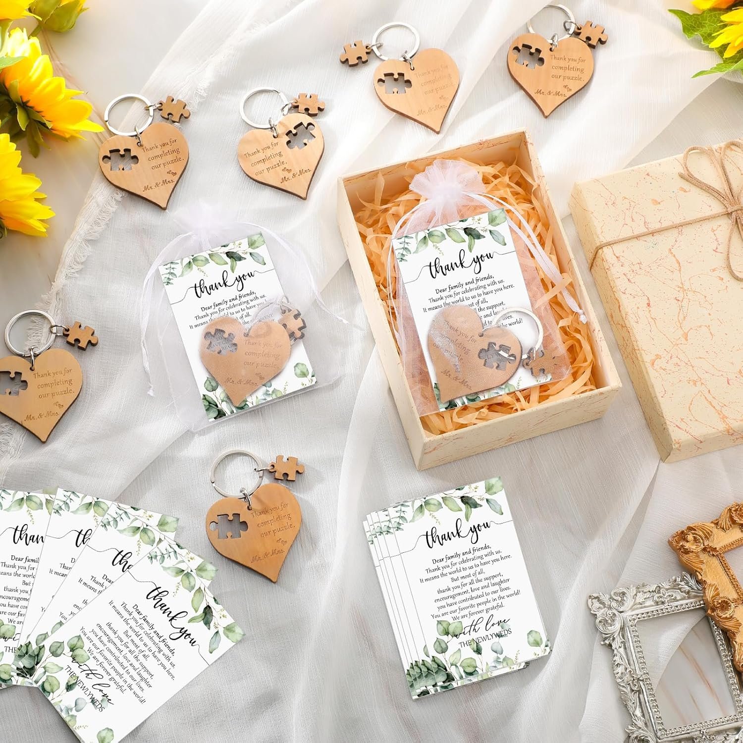 Wholesale 25 Sets Wood Heart Puzzle Keychain Cards and Gift Bags Rustic Wedding Favors for Guests Supplier Wholesale 25 Sets Wood Heart Puzzle Keychain Cards and Gift Bags Rustic Wedding Favors for Guests Supplier