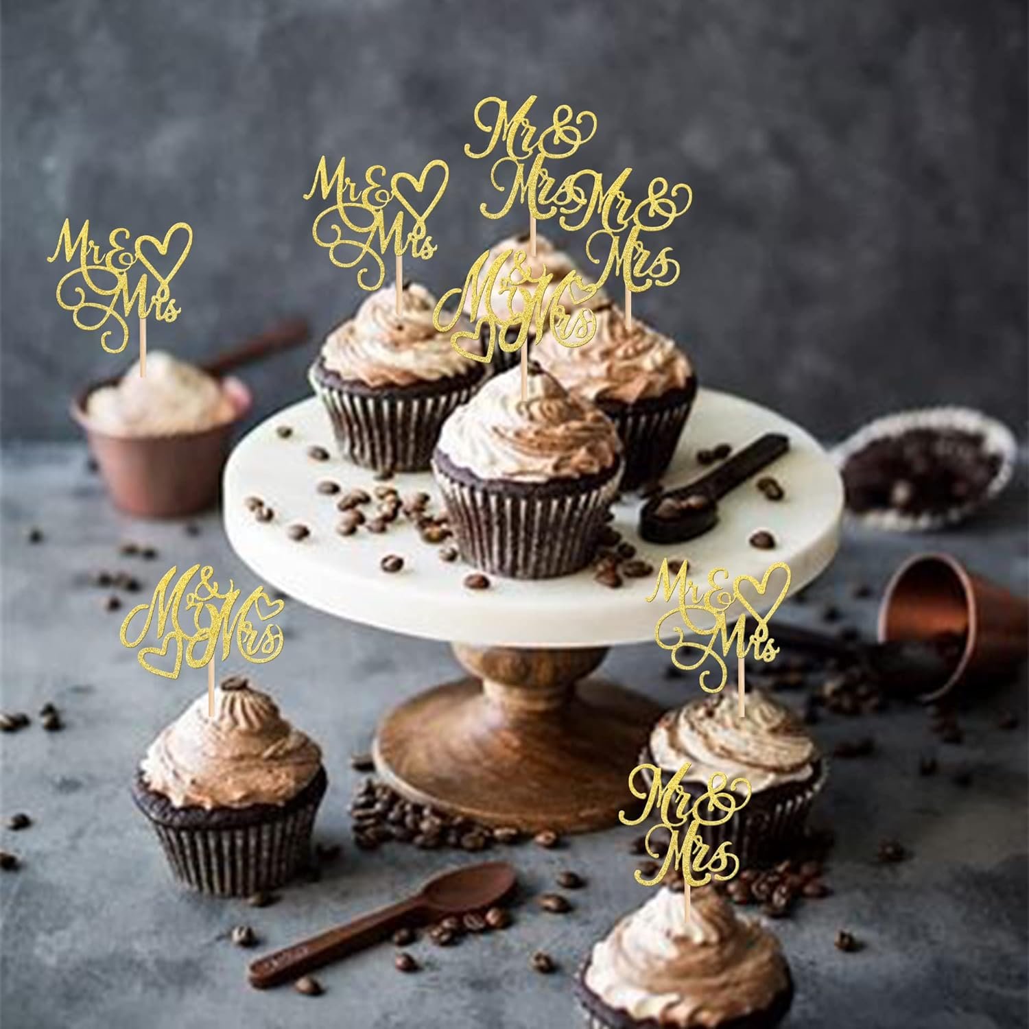 Wholesale 24PCS Mr & Mrs Glitter Love Heart Cupcake Toppers Picks Wedding Engagement Bridal Shower Birthday Cake Decorations Gold Supplier