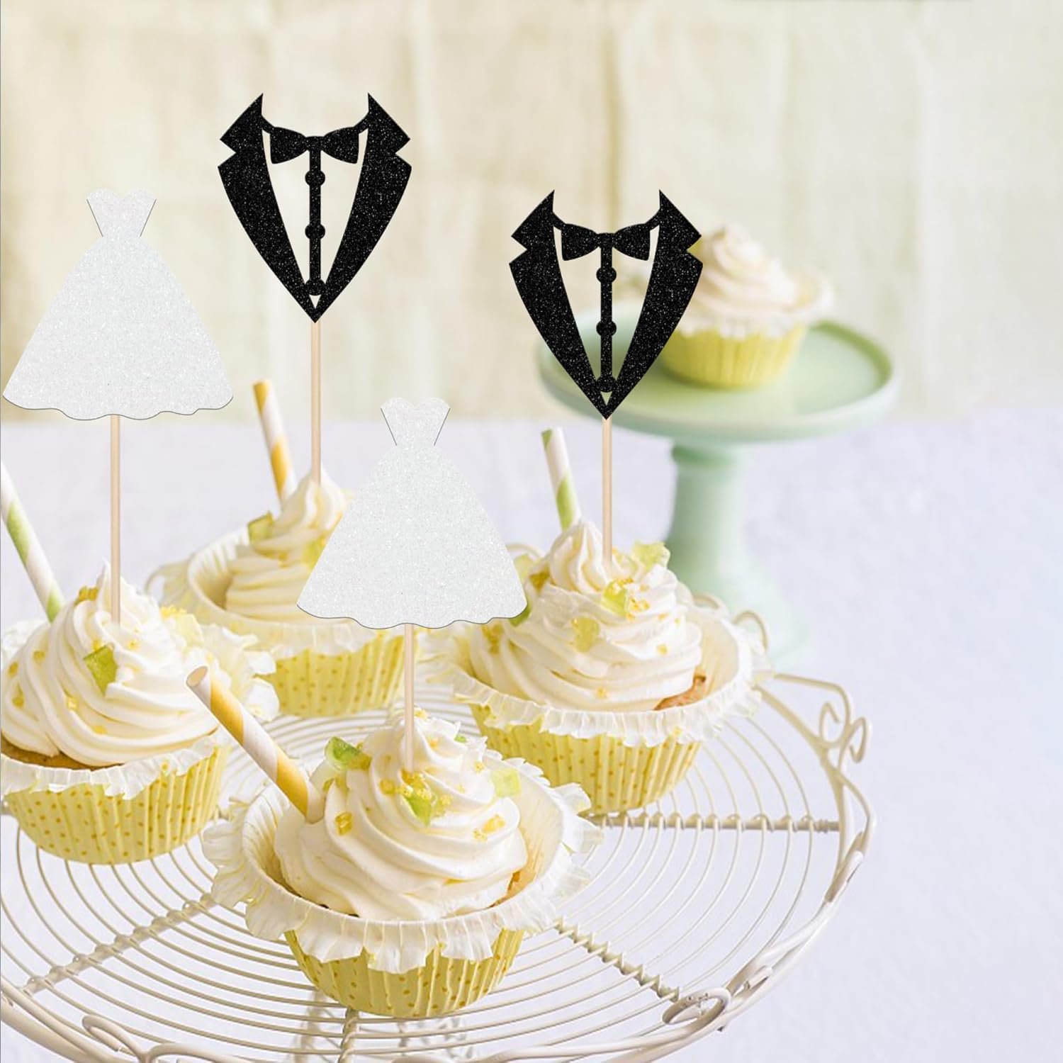 Wholesale 24 PCS Glitter Groom Bride Wedding Cupcake Toppers Picks Bridal Shower Engagement Cake Decorations Supplier Wholesale 24 PCS Glitter Groom Bride Wedding Cupcake Toppers Picks Bridal Shower Engagement Cake Decorations Supplier