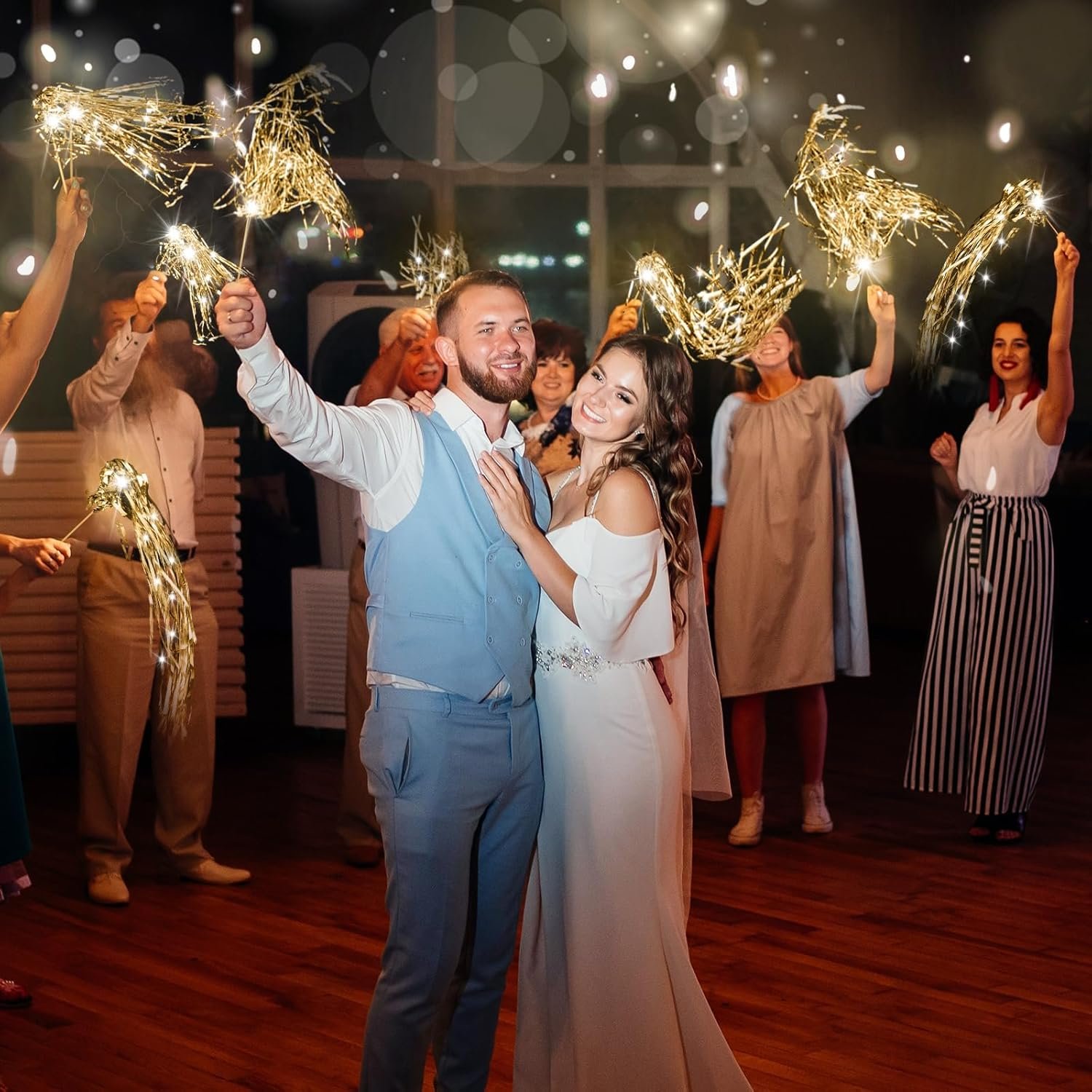 Wholesale 100 Pcs LED Lighted Tinsel Wedding Wands Streamers Sparklers Champagne for Wedding Send-Off Exits Birthday Party Props Favors Supplier Wholesale 100 Pcs LED Lighted Tinsel Wedding Wands Streamers Sparklers Champagne for Wedding Send-Off Exits Birthday Party Props Favors Supplier