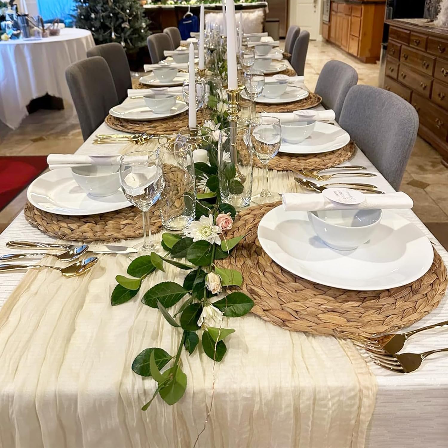 Wholesale 12 Pack Beige Cheesecloth Table Runners 35 x 120 Inch Rustic Boho Gauze for Christmas Wedding Arch Party Bridal Shower Farmhouse Decor Supplier