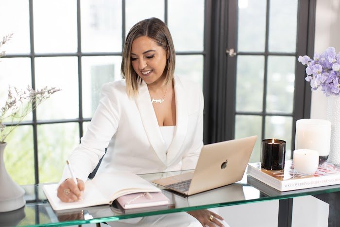 New York's Ultimate Wedding Planner Review: Why The Wedding Plan Tops the List