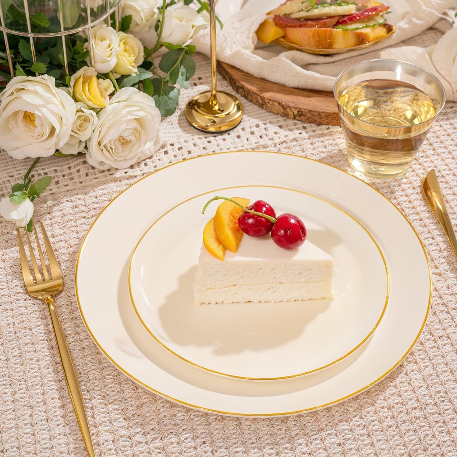 Wholesale 150PCS Ivory Plastic Plates Gold Trim Heavy Duty Disposable Party Wedding Set 25 Each Dinner Dessert Plates Knives Forks Spoons Cups Supplier Wholesale 150PCS Ivory Plastic Plates Gold Trim Heavy Duty Disposable Party Wedding Set 25 Each Dinner Dessert Plates Knives Forks Spoons Cups Supplier