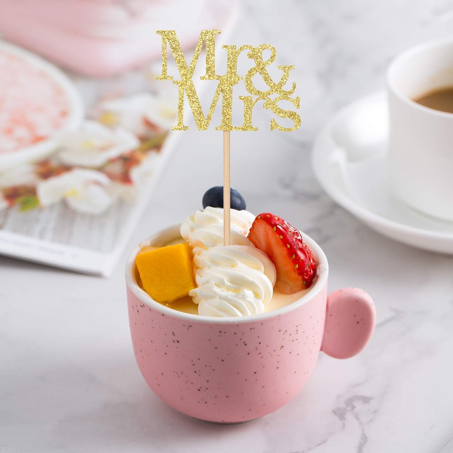 Wholesale 24 Pack Gold Glitter Wedding Cupcake Picks Toppers Bridal Baby Shower Party Supplies Supplier