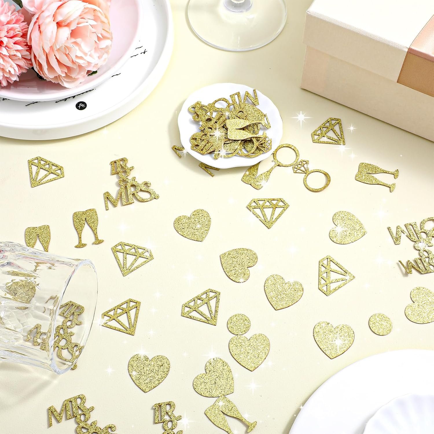 Wholesale 200Pcs Gold Wedding Table Confetti Glittering Diamond Ring MR&MRS Engagement Bridal Shower Scatter Supplier