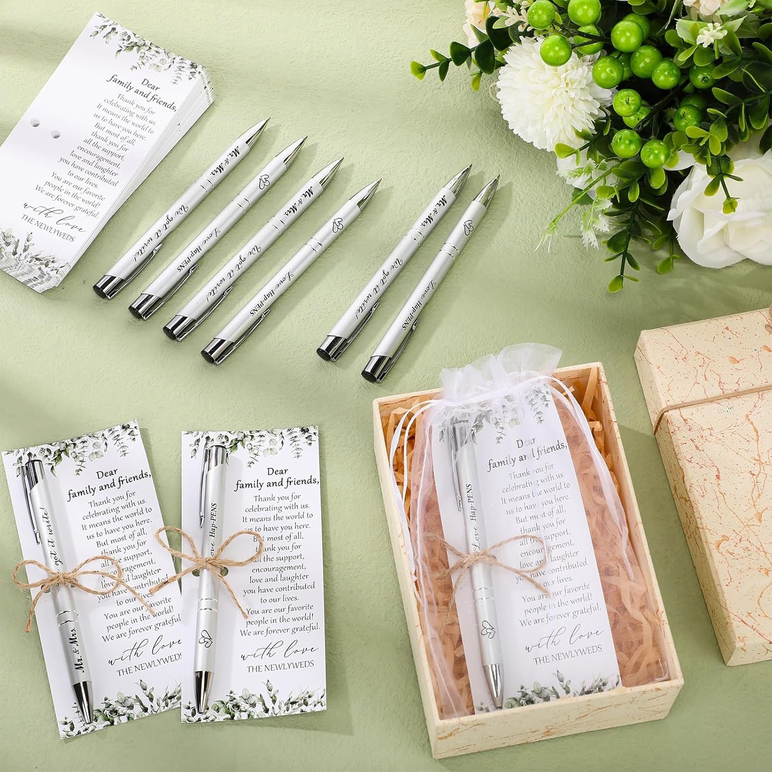 Wholesale 50 Sets Wedding Favors for Guests 50 Black Ink Retractable Ballpoint Pens 50 Thank You Cards 50 Organza Bags with Hemp Rope Bridal Shower Party Supplies Supplier