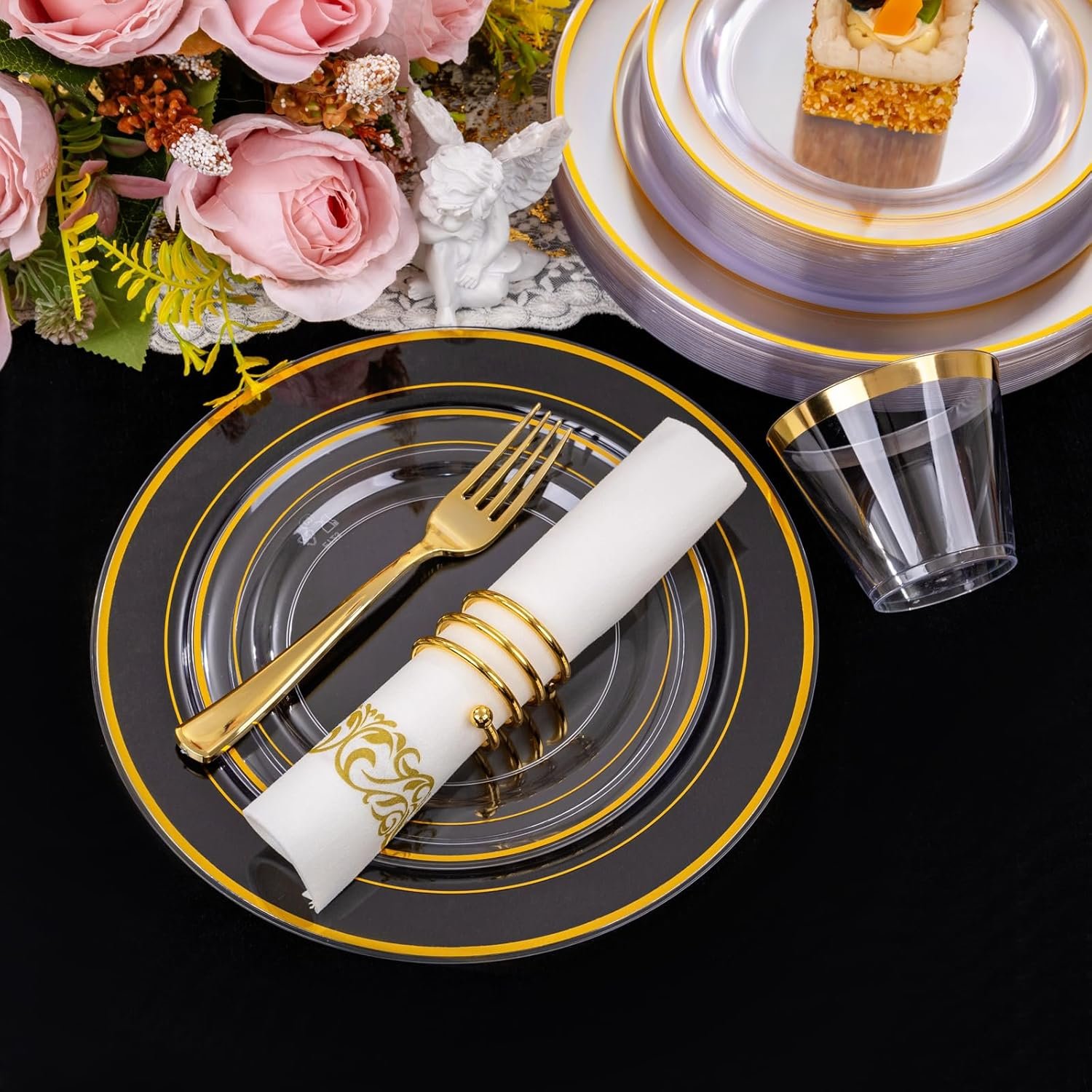 Wholesale Clear Gold Plastic Disposable Dinnerware Set for 50 Guests Includes 100 Plates 50 Silverware 50 Cups 50 Napkins for Party Wedding Supplier