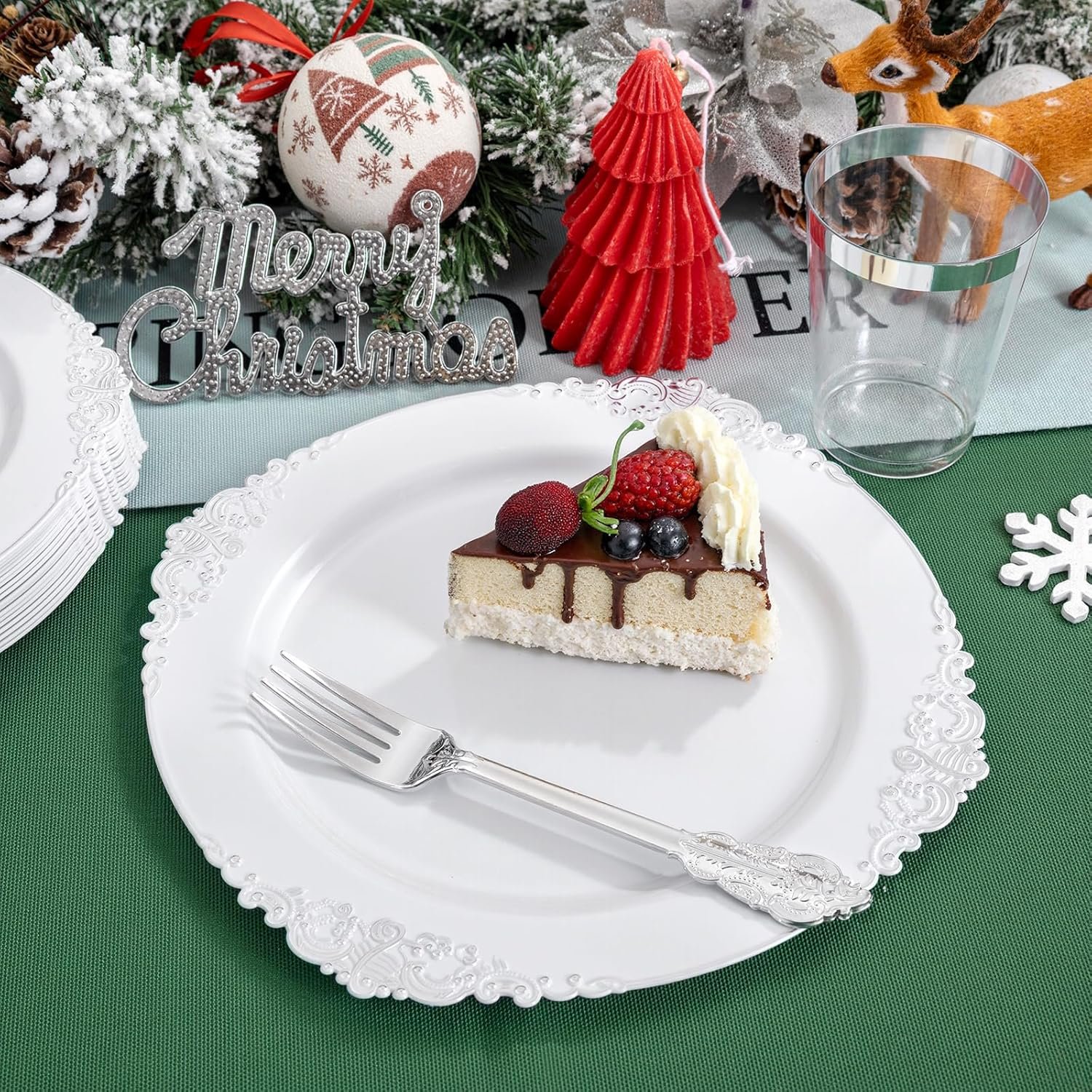 Wholesale 350PCS Silver Plastic Plates and Pre-Rolled Napkins for 50 Guests Disposable Dinnerware Set 100 Silver Plates 150 Silver Silverware 50 Cups 50 Napkins for Christmas Supplier Wholesale 350PCS Silver Plastic Plates and Pre-Rolled Napkins for 50 Guests Disposable Dinnerware Set 100 Silver Plates 150 Silver Silverware 50 Cups 50 Napkins for Christmas Supplier