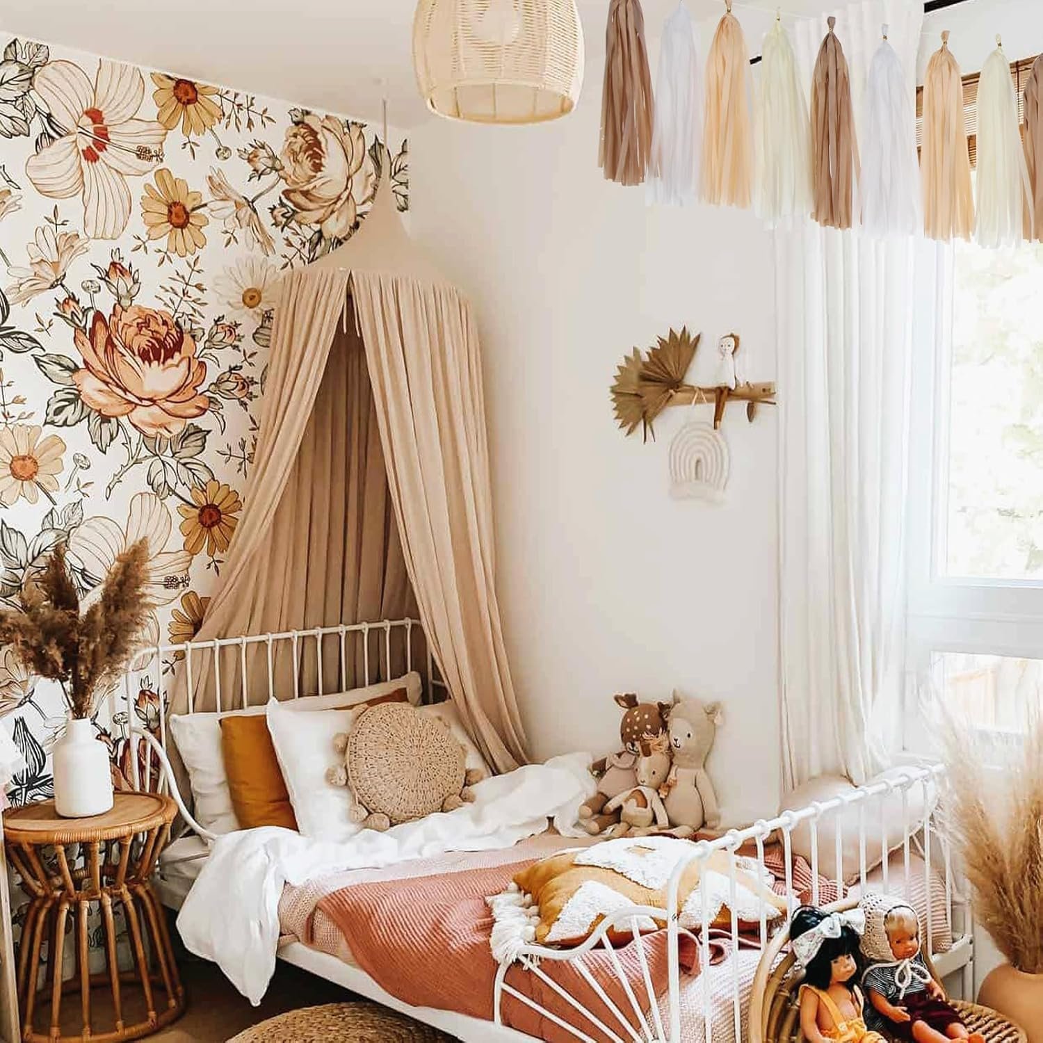 Wholesale Boho Rainbow Tassel Garland 20pcs Neutral Party Decorations for Baby Shower Birthday Wedding Bridal Engagement Bachelorette Christmas White Brown Champagne Banner Streamers Supplier