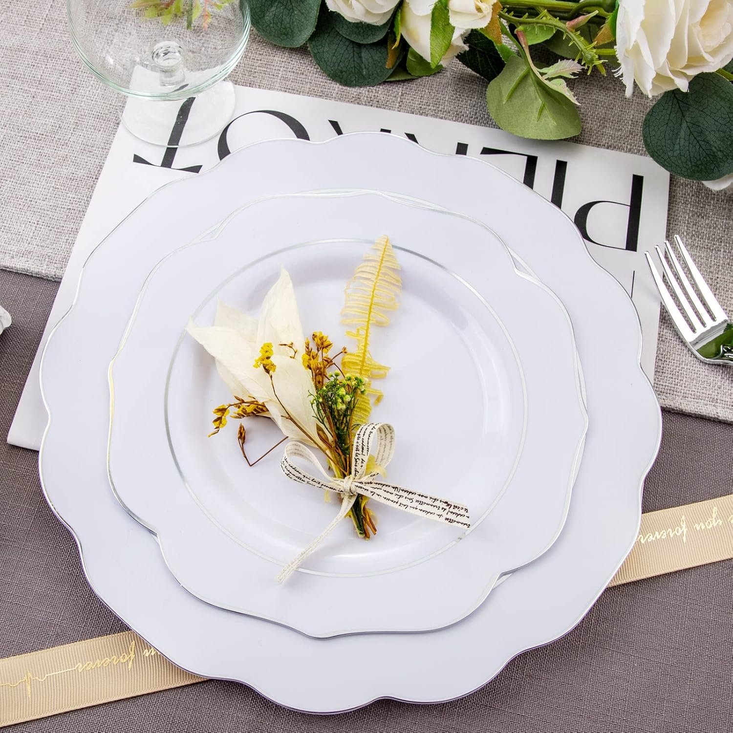 Wholesale 175pcs Silver Rim Plastic Plates Tableware Set 25 Dinner Dessert Plates 25 Forks 25 Knives 25 Spoons for Wedding Party Supplier
