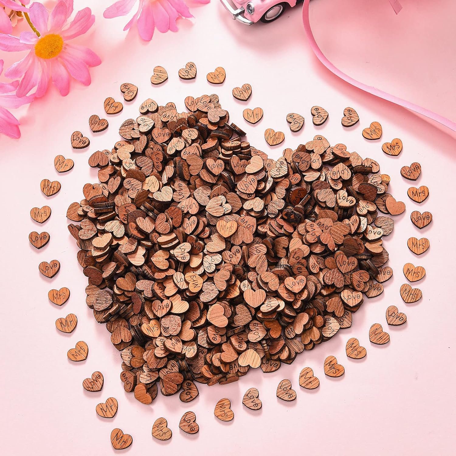 Wholesale 1000 Pcs Small Wooden Heart Confetti Rustic Valentine's Day Table Decor Mr Mrs Love Cake Topper Wedding Party Gift Cute Style Supplier