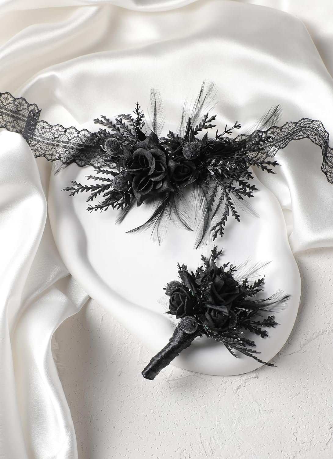 Wholesale Black Corsage and Boutonniere Set Wristlet for Men Prom Goth Wedding Supplier