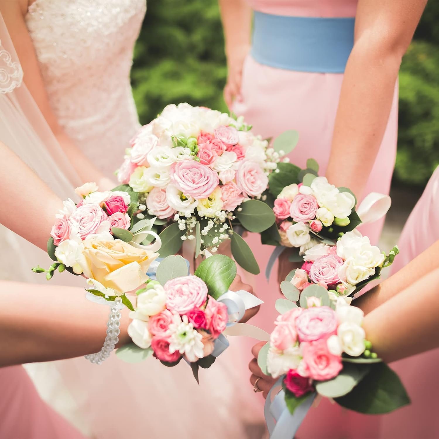 Wholesale 12 Pieces Elastic Pearl Wristband Corsage Bracelets for Wedding Bridesmaid Bride Prom Stretch Pearl Bead Wristlets Supplier