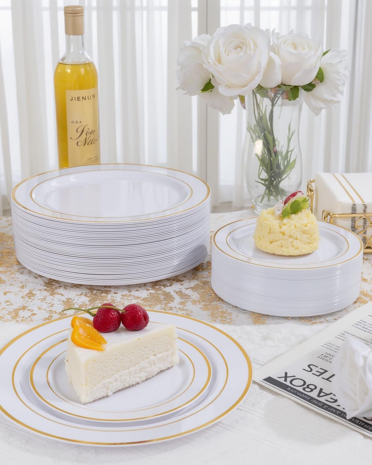 Wholesale 700PCS White and Gold Disposable Dinnerware Sets for 100 Guests - 200 Plates 300 Plastic Silverware 100 Cups 100 Napkins for Weddings and Parties Supplier