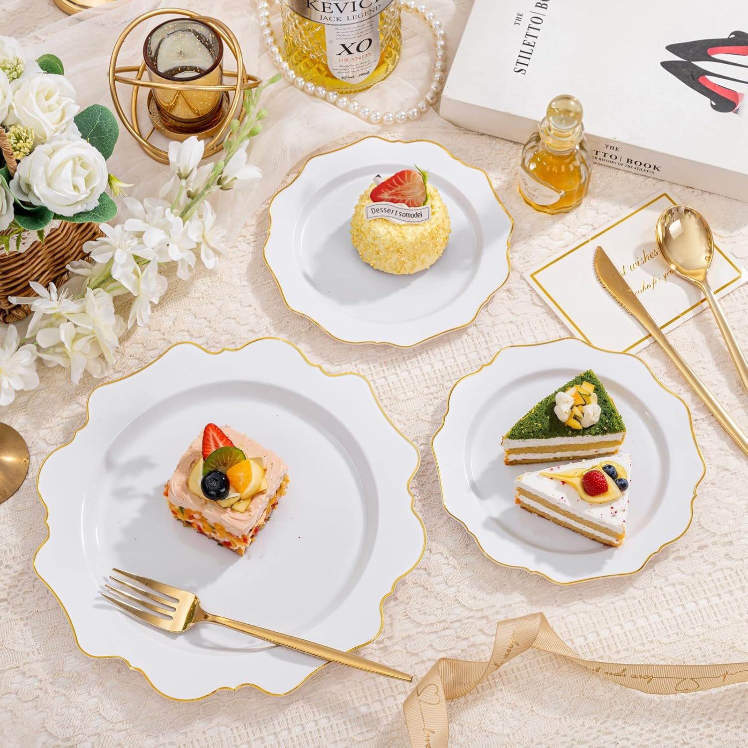 Wholesale 350PCS White and Gold Disposable Plastic Plates for 50 Guests Ideal for Parties Weddings Birthdays Valentine's Day Supplier