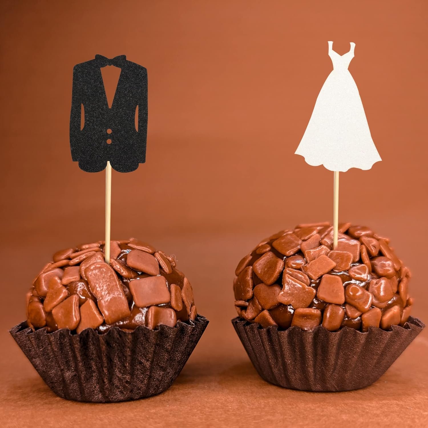 Wholesale 24pcs Bride and Groom Cupcake Toppers Wedding Dress Tux Picks Bridal Shower Engagement Anniversary Party Cake Decorations Supplier