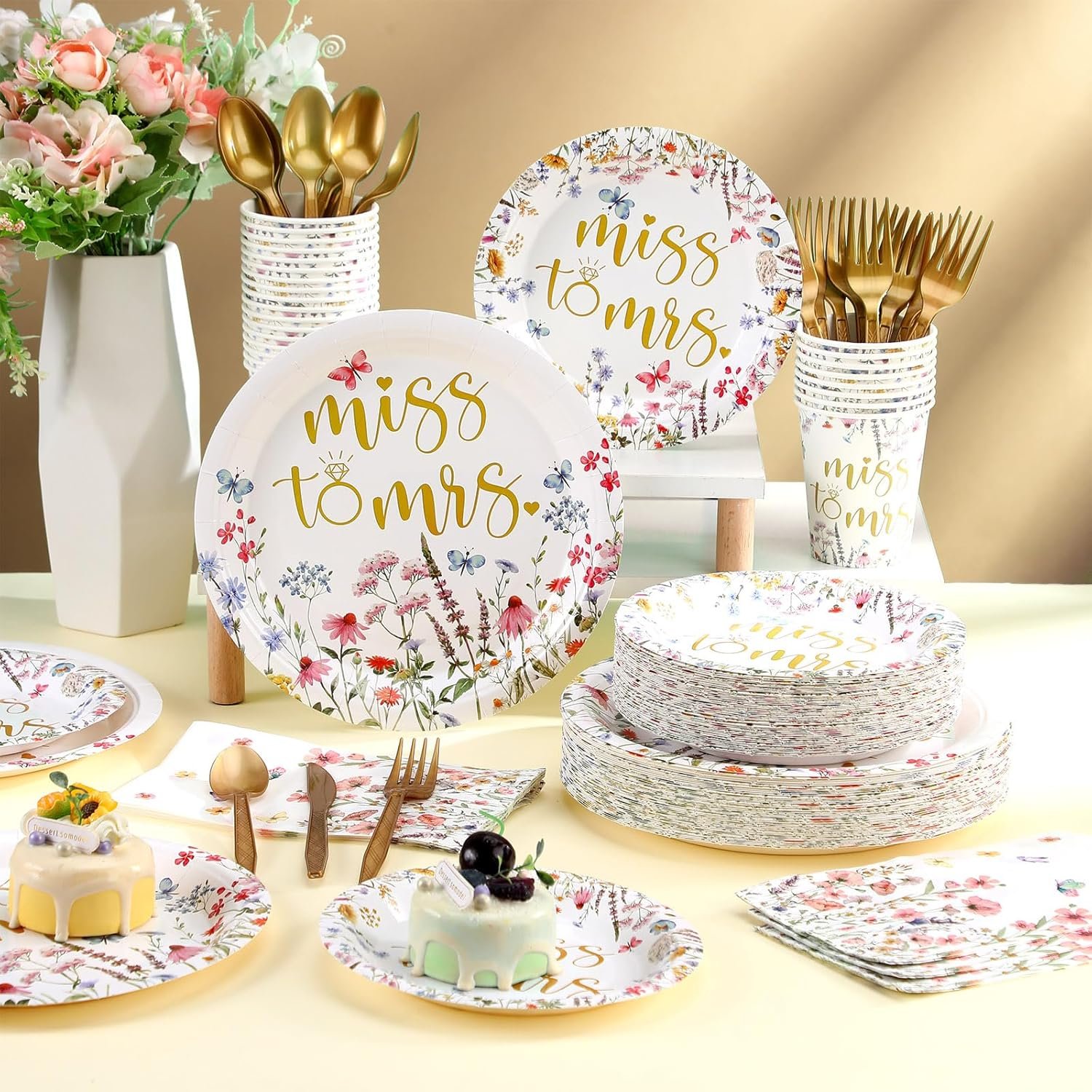 Wholesale 400 Pcs Miss to Mrs Plates and Napkins Sets Bridal Shower Disposable Dinnerware Wedding Party Supplies Spring Plates Baby Shower Decorations Supplier Wholesale 400 Pcs Miss to Mrs Plates and Napkins Sets Bridal Shower Disposable Dinnerware Wedding Party Supplies Spring Plates Baby Shower Decorations Supplier