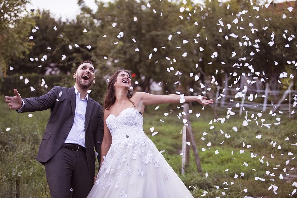 Wholesale 1 Inch White Tissue Paper Heart Confetti Biodegradable for Wedding Party Balloon Table Decor Pack of 4000 Supplier Wholesale 1 Inch White Tissue Paper Heart Confetti Biodegradable for Wedding Party Balloon Table Decor Pack of 4000 Supplier