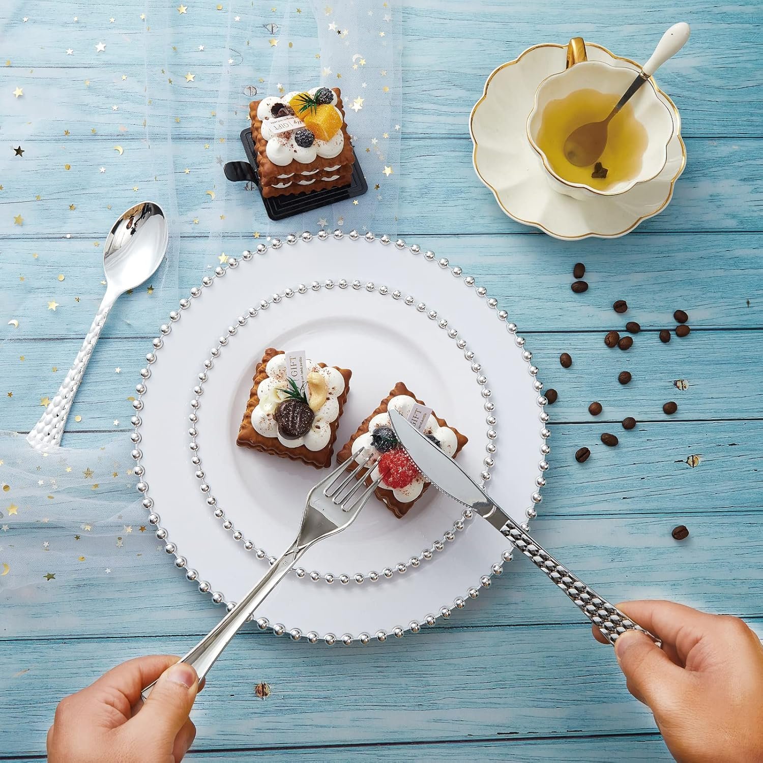 Wholesale 75PCS Fancy Disposable Dinnerware Party Set 15 Dinner Plates 15 Dessert Plates with Silver Bead Rim 15 Silver Spoons 15 Knives 15 Forks Plastic Silverware for Wedding Birthday Parties Supplier Wholesale 75PCS Fancy Disposable Dinnerware Party Set 15 Dinner Plates 15 Dessert Plates with Silver Bead Rim 15 Silver Spoons 15 Knives 15 Forks Plastic Silverware for Wedding Birthday Parties Supplier