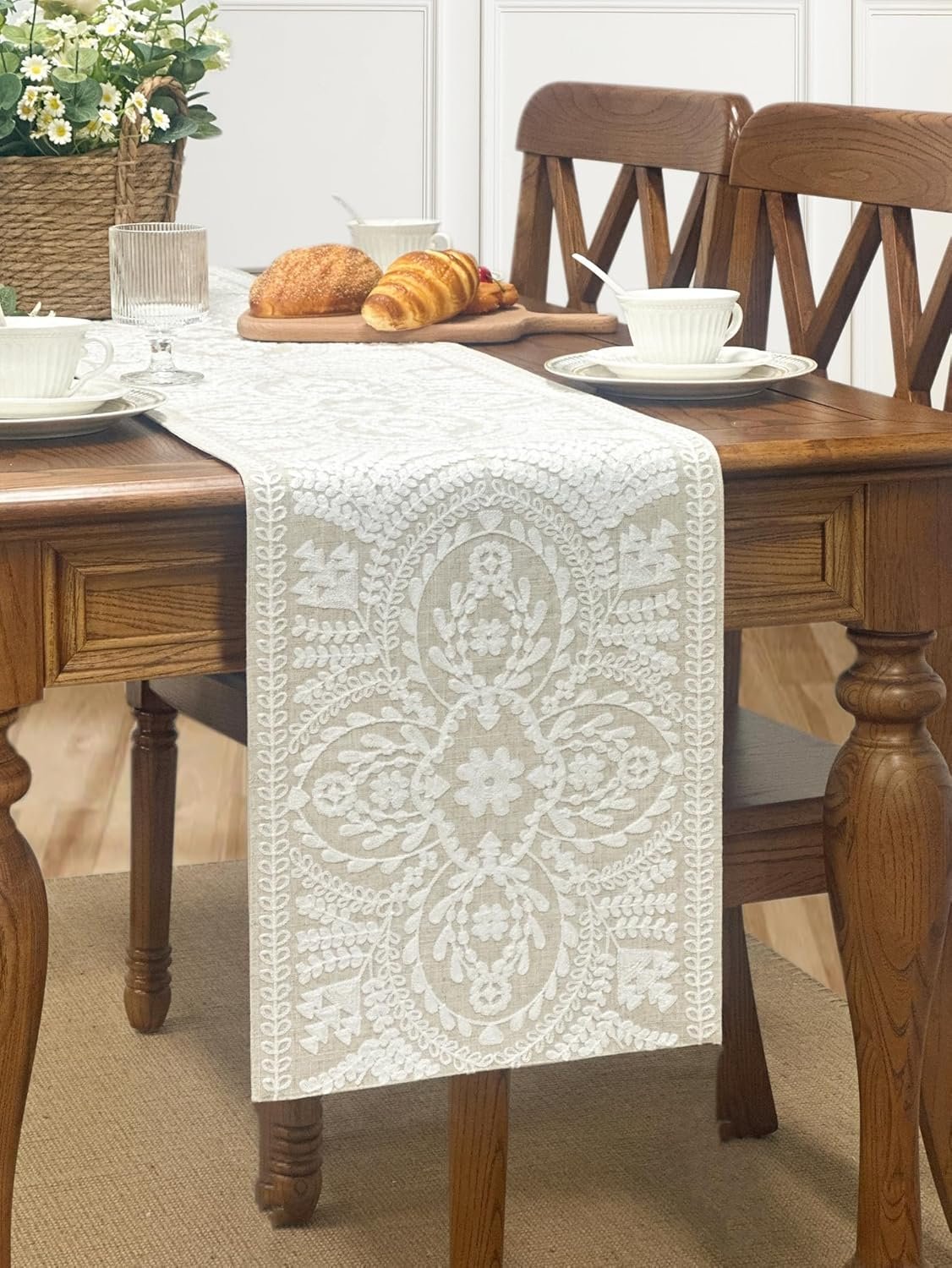 Wholesale Boho Farmhouse Linen Table Runner 13x72 Inches Rustic Vintage Natural Embroidered for Dining Table Decorations Supplier Wholesale Boho Farmhouse Linen Table Runner 13x72 Inches Rustic Vintage Natural Embroidered for Dining Table Decorations Supplier
