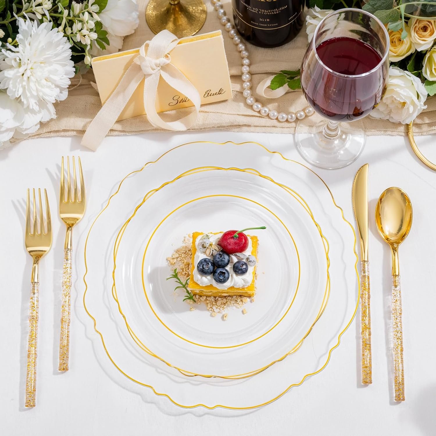 Wholesale 150PCS Clear Gold Plastic Plates Disposable Silverware Glitter Bamboo Handle Cutlery Baroque for Wedding Party Mother's Day Easter Supplier