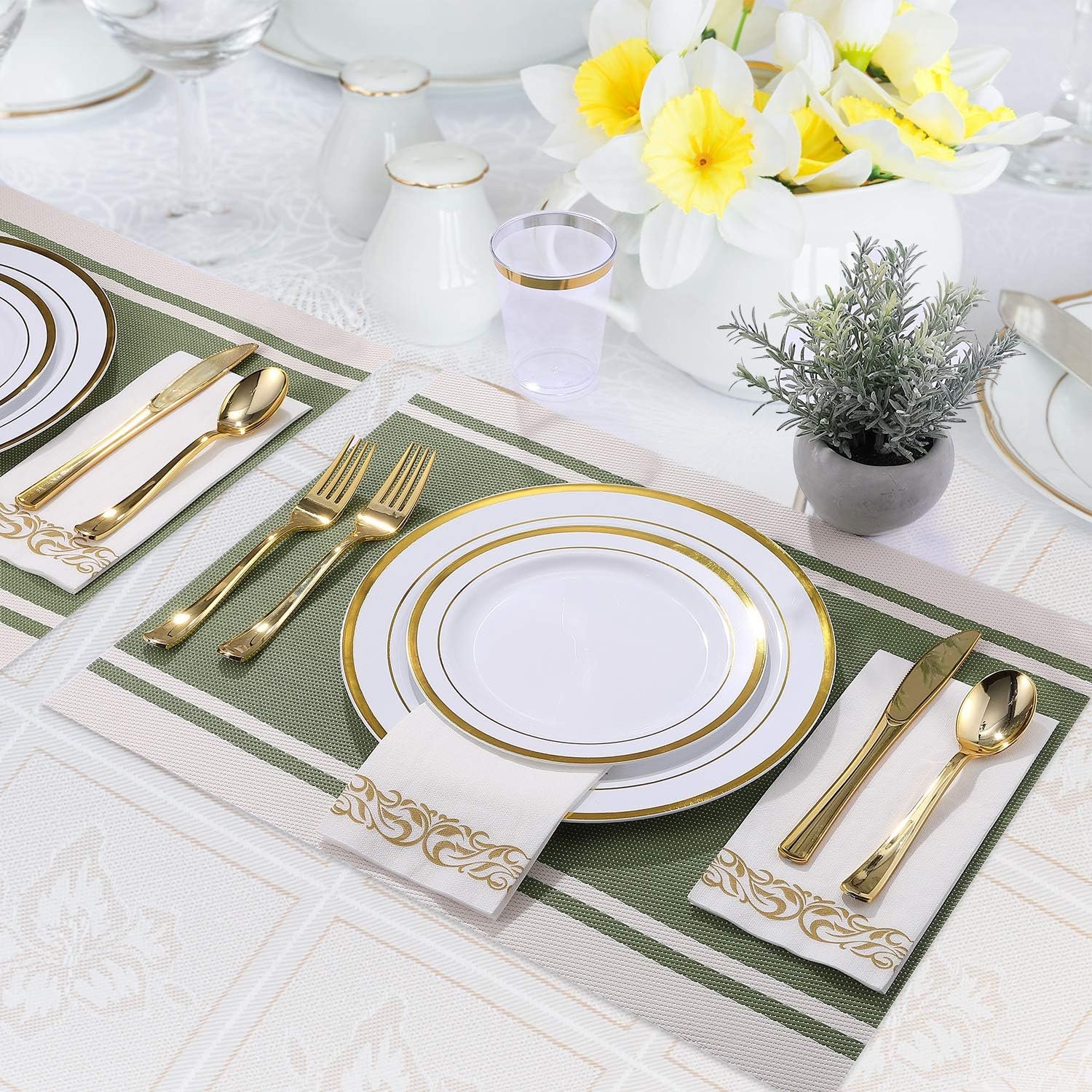 Wholesale 175 Count Gold Rimmed White Disposable Plastic Dinnerware Set for 25 Guests Heavy Duty Includes 25 Dinner Salad Plates Cups Cutlery for Wedding Parties Supplier