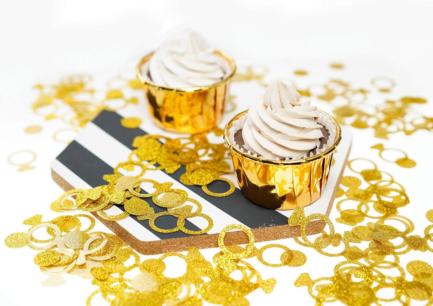 Wholesale Gold Diamond Ring Shaped Confetti for Bachelorette Wedding Engagement Bridal Shower Anniversary Valentines Parties 400pc Supplier