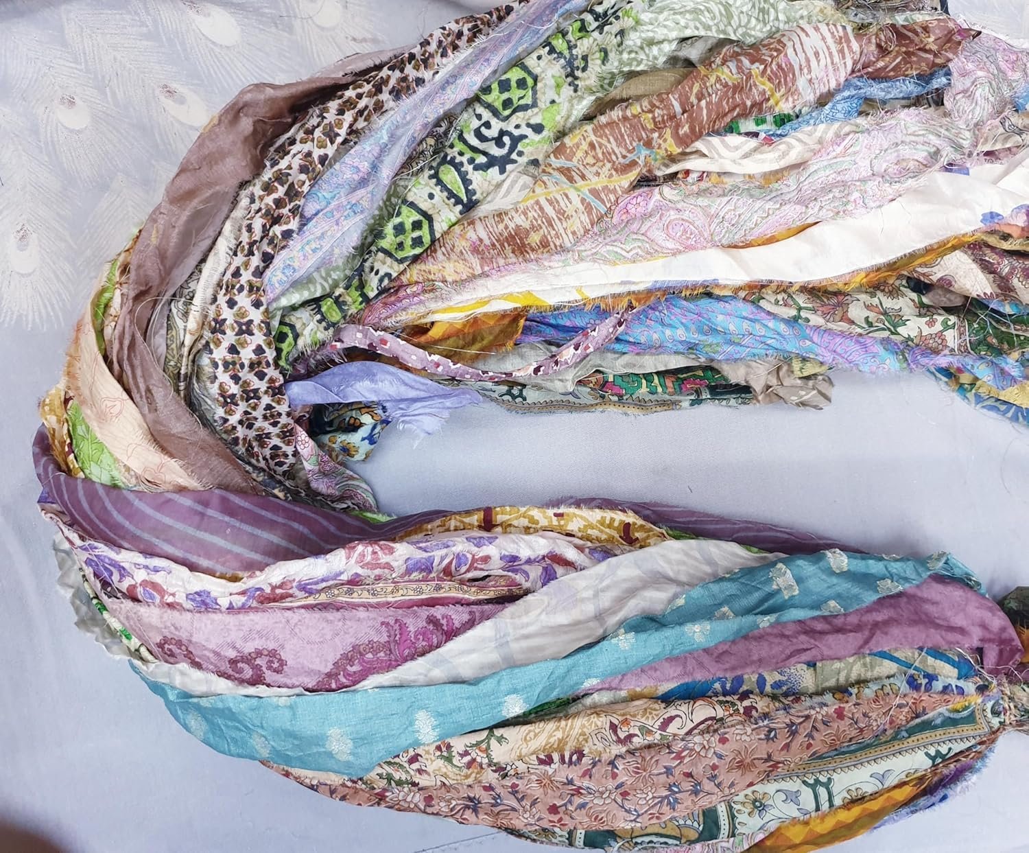 Wholesale 42 Yards Unstitched Sari Silk Yarn Ribbon Tassels Skeins Muted Dull Shades for Journal Scrapbook Craft Project Decor Supplier Wholesale 42 Yards Unstitched Sari Silk Yarn Ribbon Tassels Skeins Muted Dull Shades for Journal Scrapbook Craft Project Decor Supplier