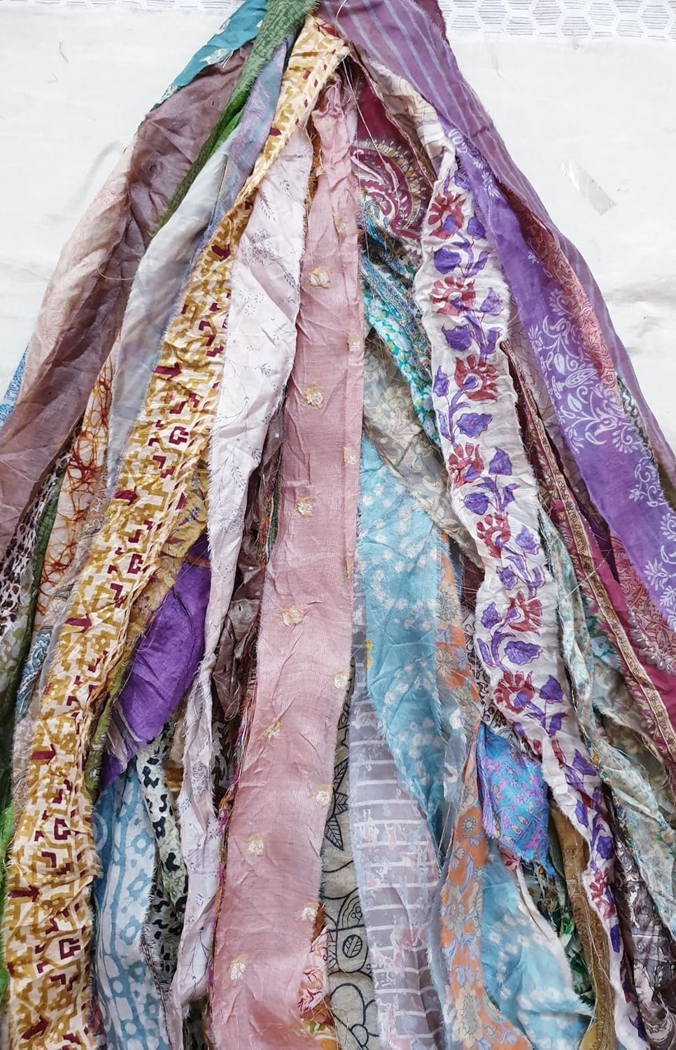 Wholesale 42 Yards Unstitched Sari Silk Yarn Ribbon Tassels Skeins Muted Dull Shades for Journal Scrapbook Craft Project Decor Supplier Wholesale 42 Yards Unstitched Sari Silk Yarn Ribbon Tassels Skeins Muted Dull Shades for Journal Scrapbook Craft Project Decor Supplier