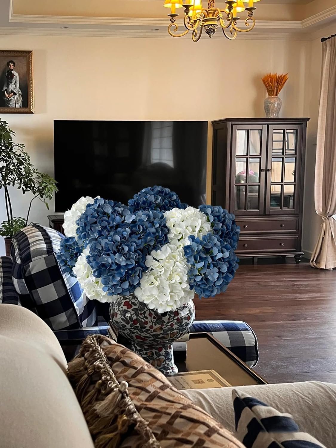 Wholesale 5 Pcs Dark Blue Silk Artificial Hydrangeas Boho Dried Touch 20'' Faux Flowers for Fall Indoor Home Decor Wedding Arrangements Supplier Wholesale 5 Pcs Dark Blue Silk Artificial Hydrangeas Boho Dried Touch 20'' Faux Flowers for Fall Indoor Home Decor Wedding Arrangements Supplier