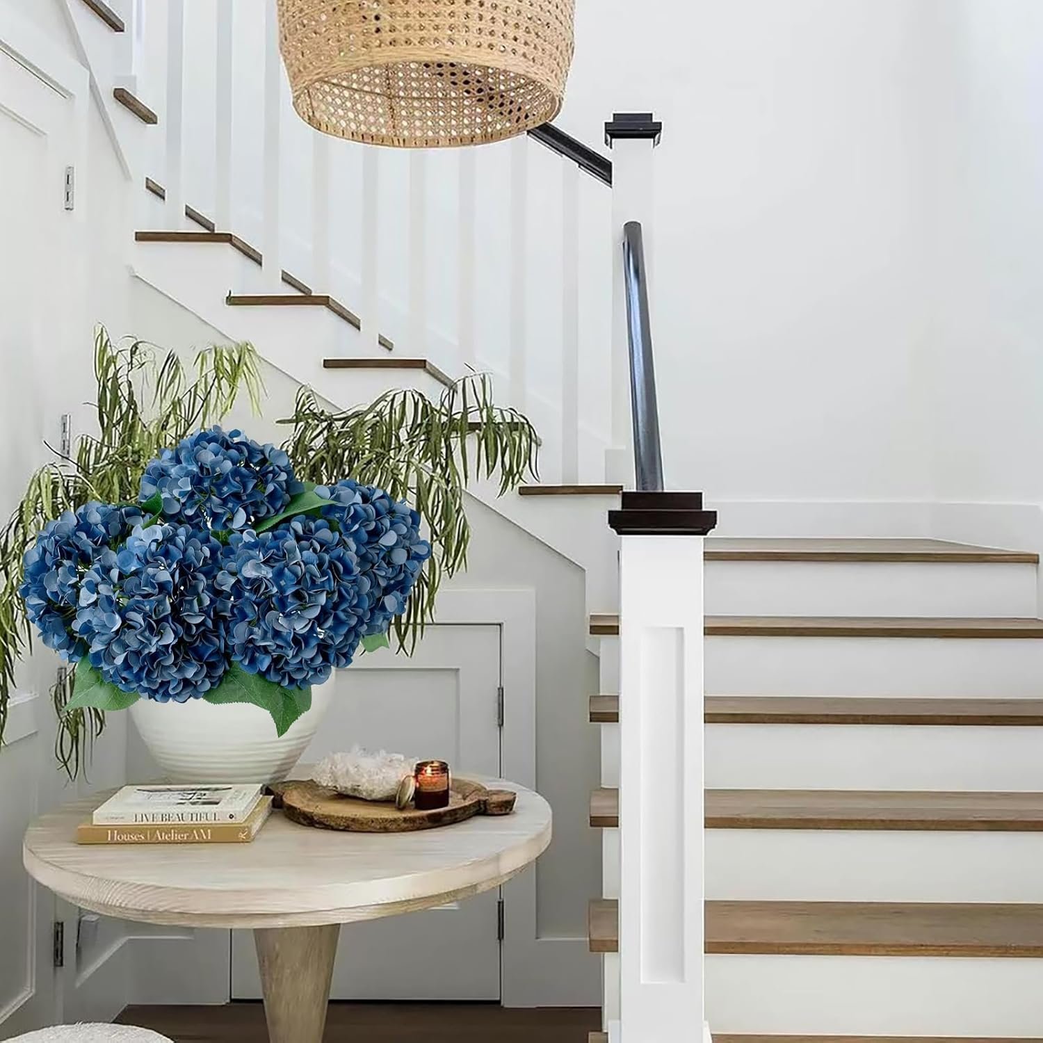 Wholesale 5 Pcs Dark Blue Silk Artificial Hydrangeas Boho Dried Touch 20'' Faux Flowers for Fall Indoor Home Decor Wedding Arrangements Supplier Wholesale 5 Pcs Dark Blue Silk Artificial Hydrangeas Boho Dried Touch 20'' Faux Flowers for Fall Indoor Home Decor Wedding Arrangements Supplier