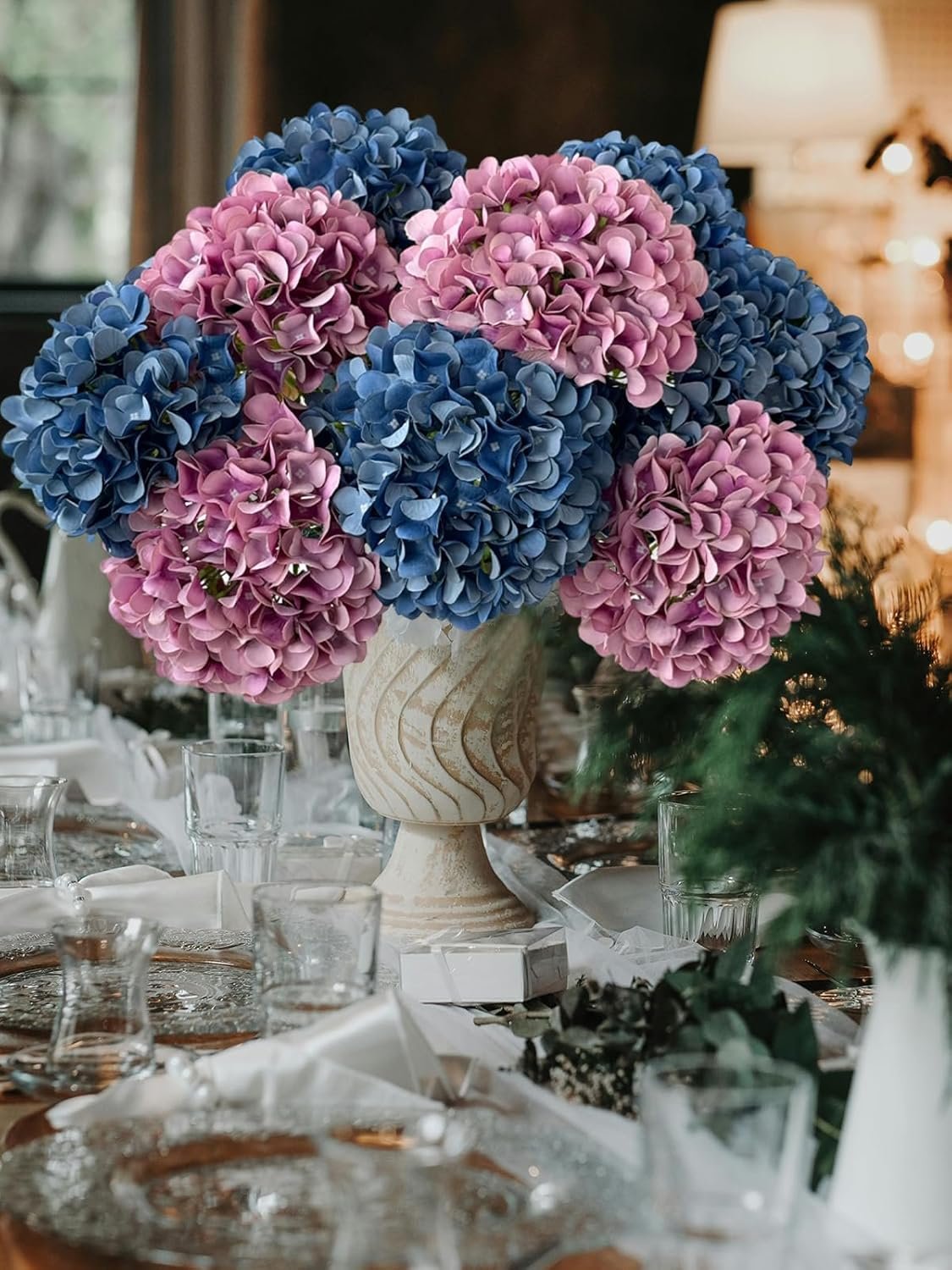 Wholesale 5 Pcs Dark Blue Silk Artificial Hydrangeas Boho Dried Touch 20'' Faux Flowers for Fall Indoor Home Decor Wedding Arrangements Supplier Wholesale 5 Pcs Dark Blue Silk Artificial Hydrangeas Boho Dried Touch 20'' Faux Flowers for Fall Indoor Home Decor Wedding Arrangements Supplier