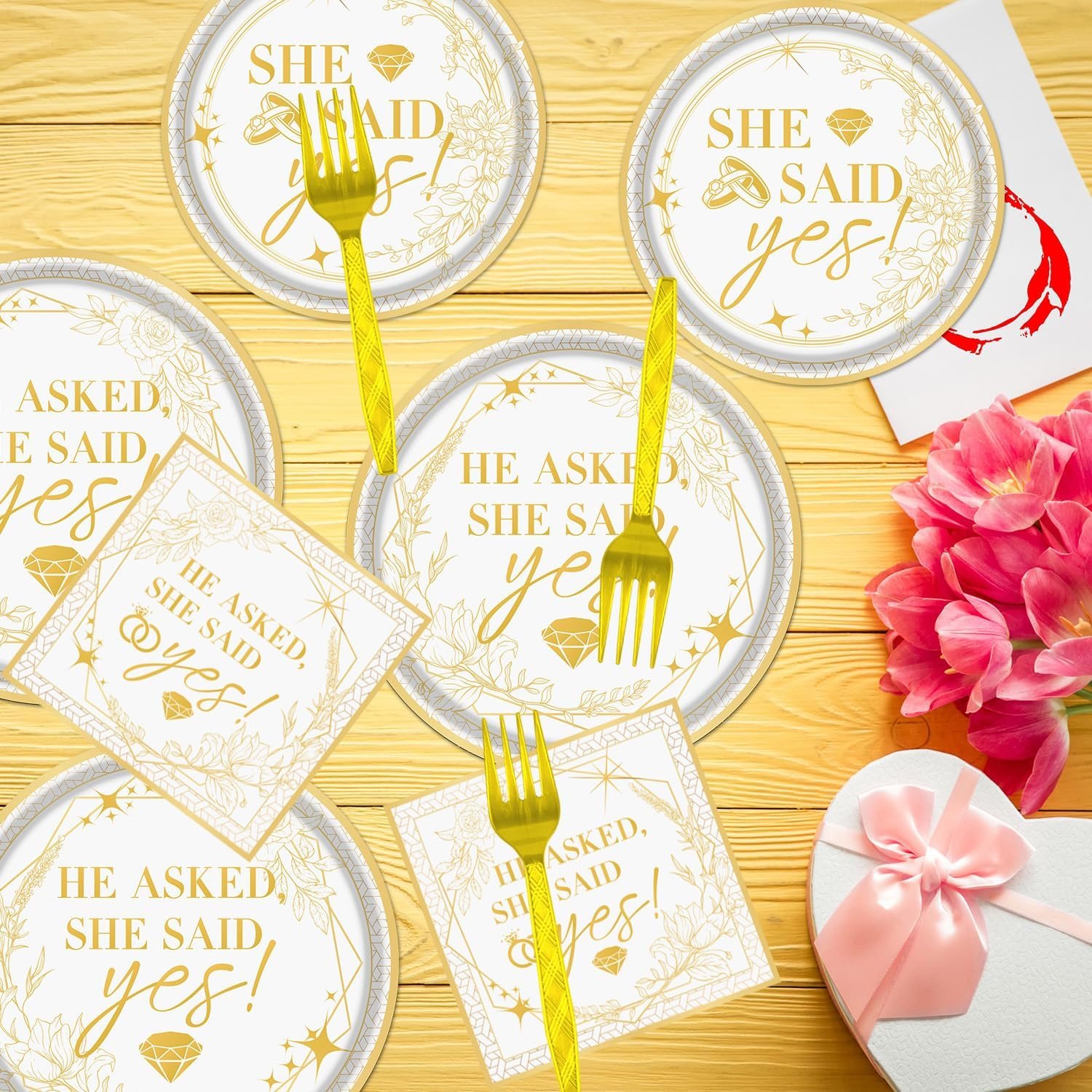 Wholesale 96PCS She Said Yes Disposable Plates Napkins Forks Set Engagement Party Bridal Shower Wedding Tableware Supplier Wholesale 96PCS She Said Yes Disposable Plates Napkins Forks Set Engagement Party Bridal Shower Wedding Tableware Supplier