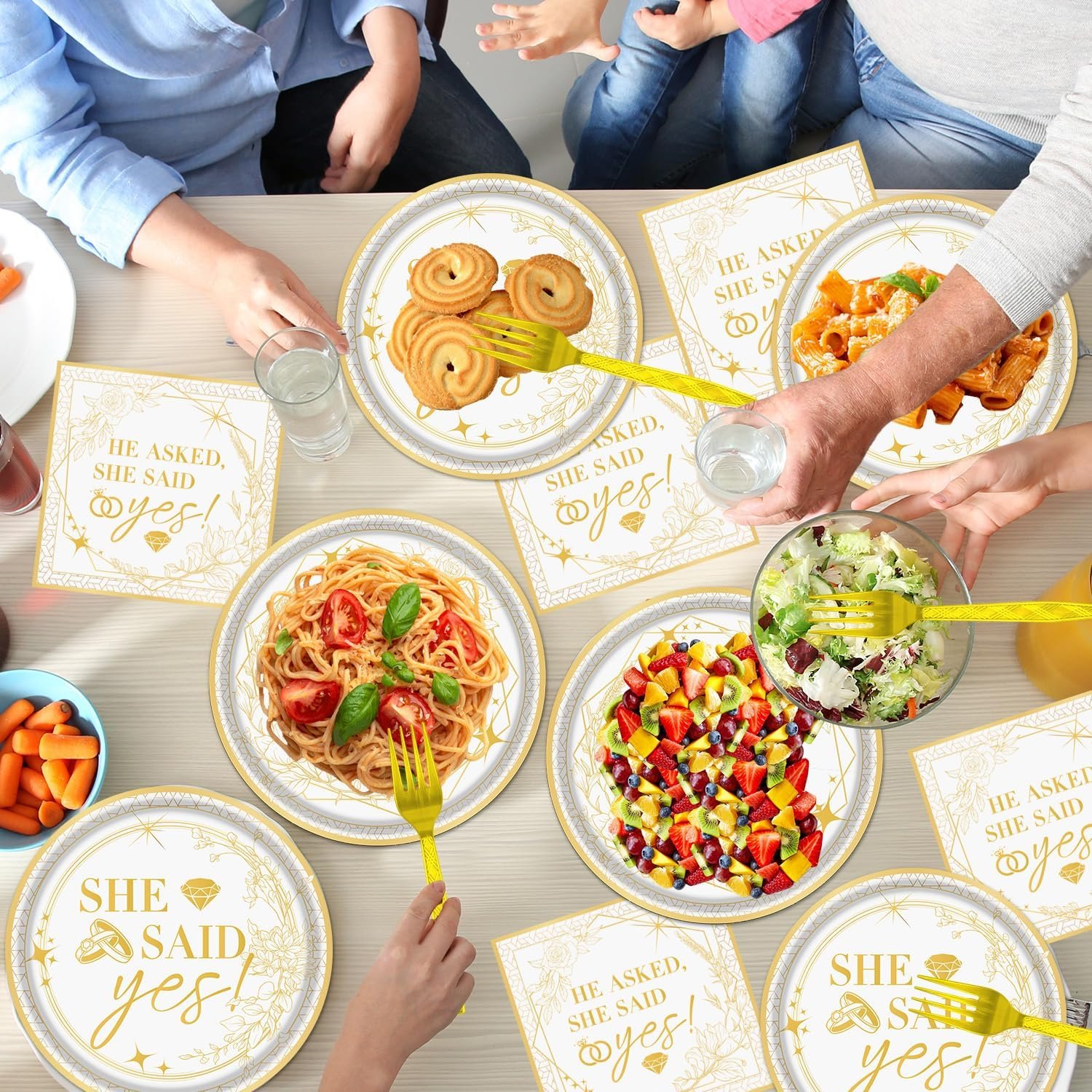 Wholesale 96PCS She Said Yes Disposable Plates Napkins Forks Set Engagement Party Bridal Shower Wedding Tableware Supplier Wholesale 96PCS She Said Yes Disposable Plates Napkins Forks Set Engagement Party Bridal Shower Wedding Tableware Supplier