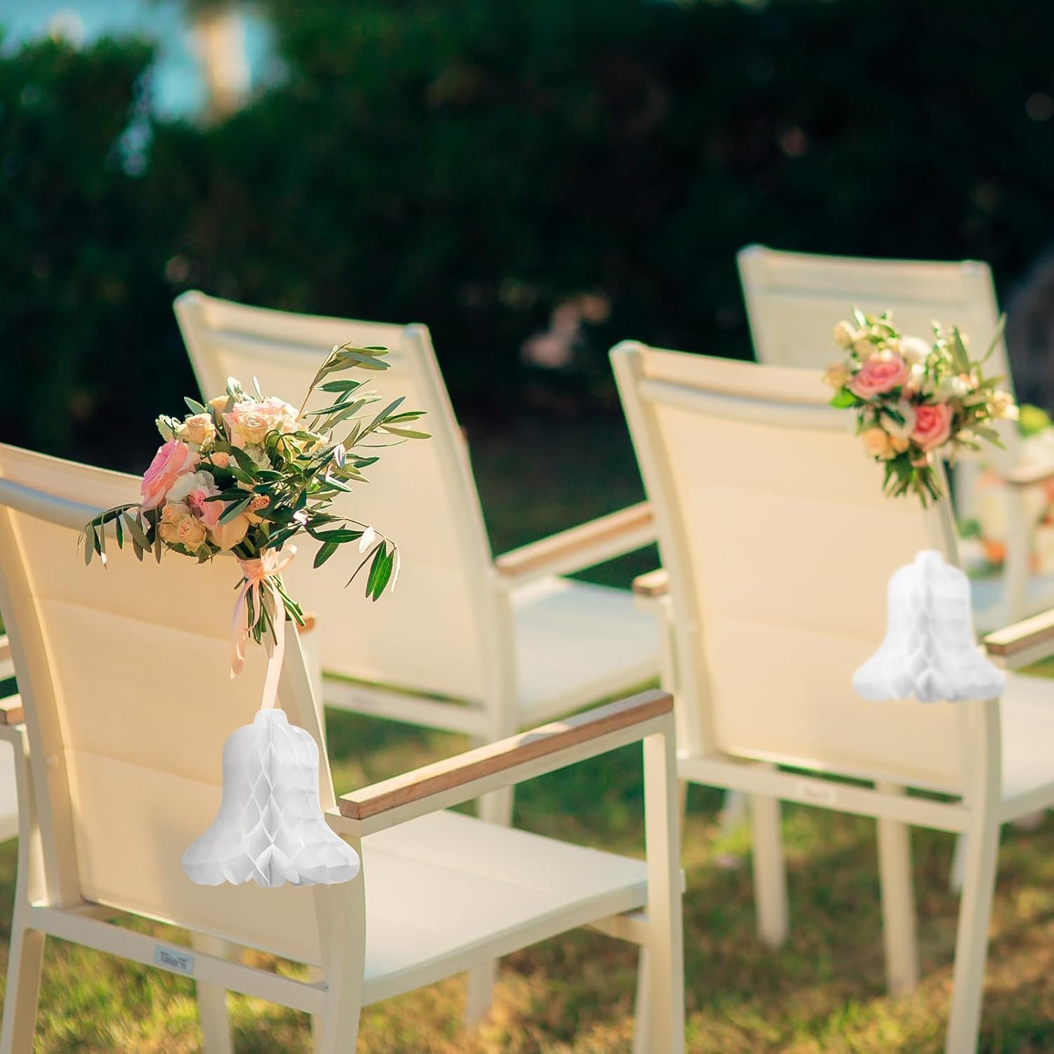 Wholesale 24 Pcs White Paper Hanging Honeycomb Wedding Bells Bridal Decorations for Ceremonies Parties Baby Showers Christmas 7.9 Inch and 11.8 Inch Sizes Supplier