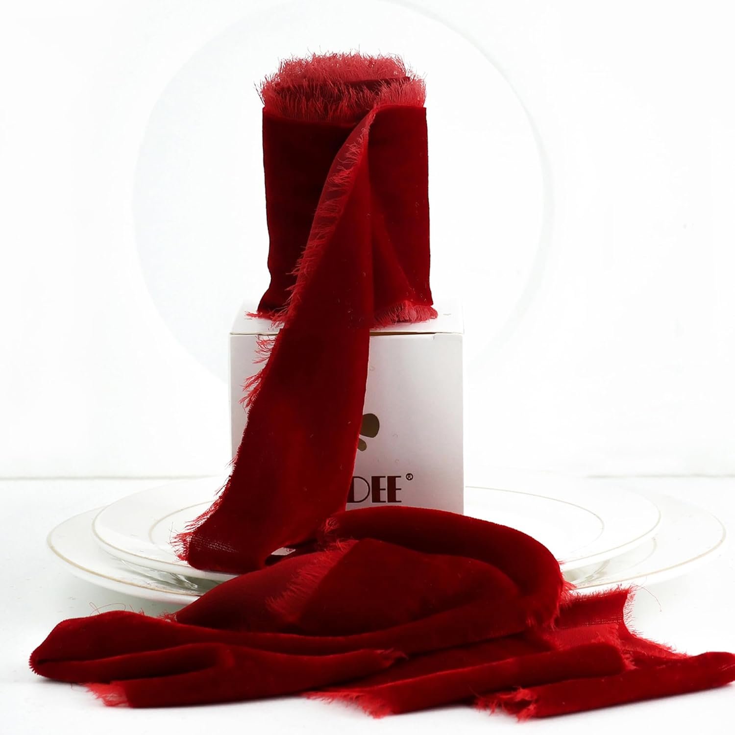 Wholesale 3 Inch Red Fringe Raw Edge Silk Velvet Ribbon for Wreaths Flower Bouquet Photography Dress Sash Baby Shower Wedding Decor 3 Yards Supplier Wholesale 3 Inch Red Fringe Raw Edge Silk Velvet Ribbon for Wreaths Flower Bouquet Photography Dress Sash Baby Shower Wedding Decor 3 Yards Supplier