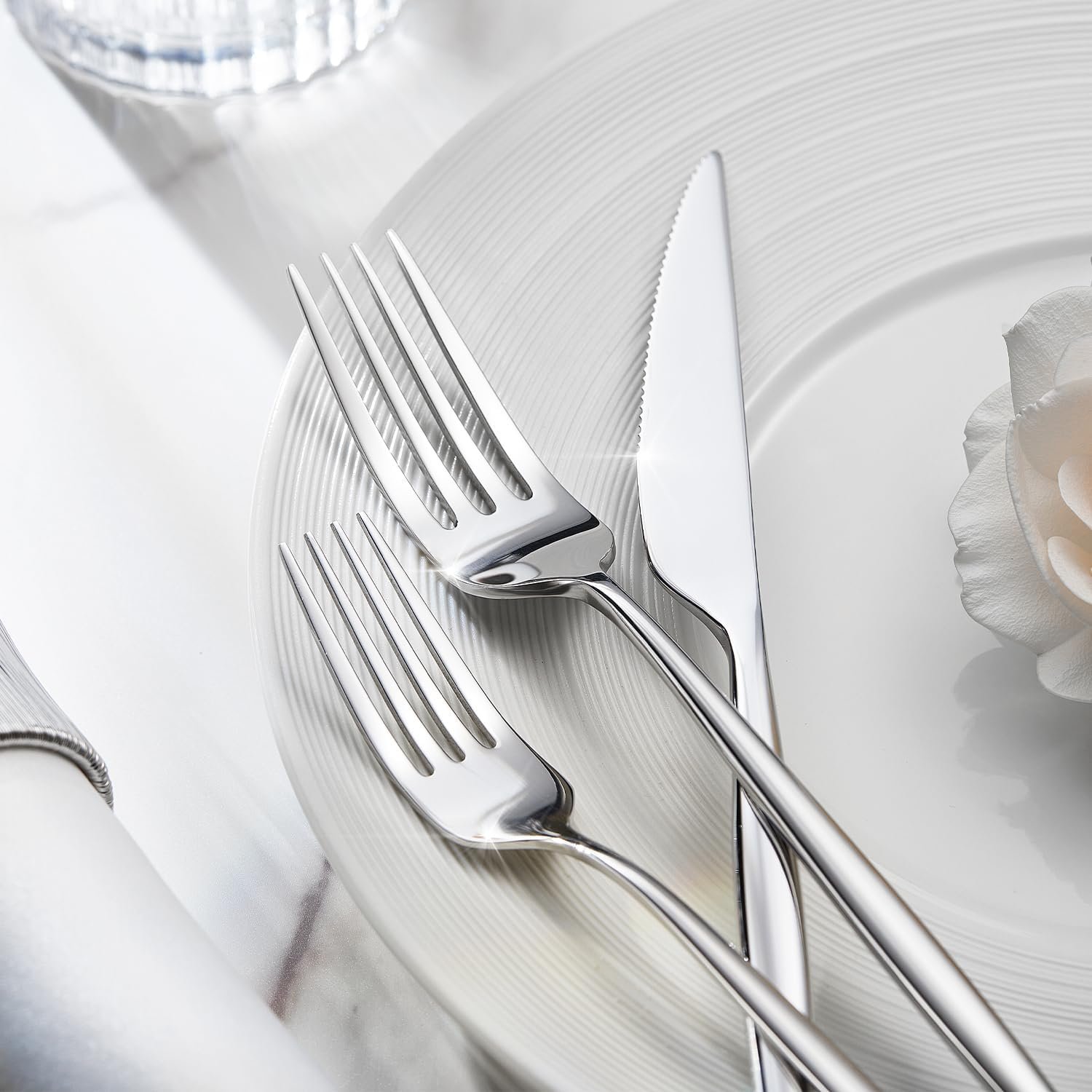 Wholesale 60-Piece Premium 18/10 Stainless Steel Flatware Cutlery Set with Forks Knives Spoons for Home Kitchen Restaurant Wedding Dishwasher Safe Supplier